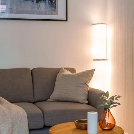 Huswell - Spacious And Warmly Furnished Appartement Oostende